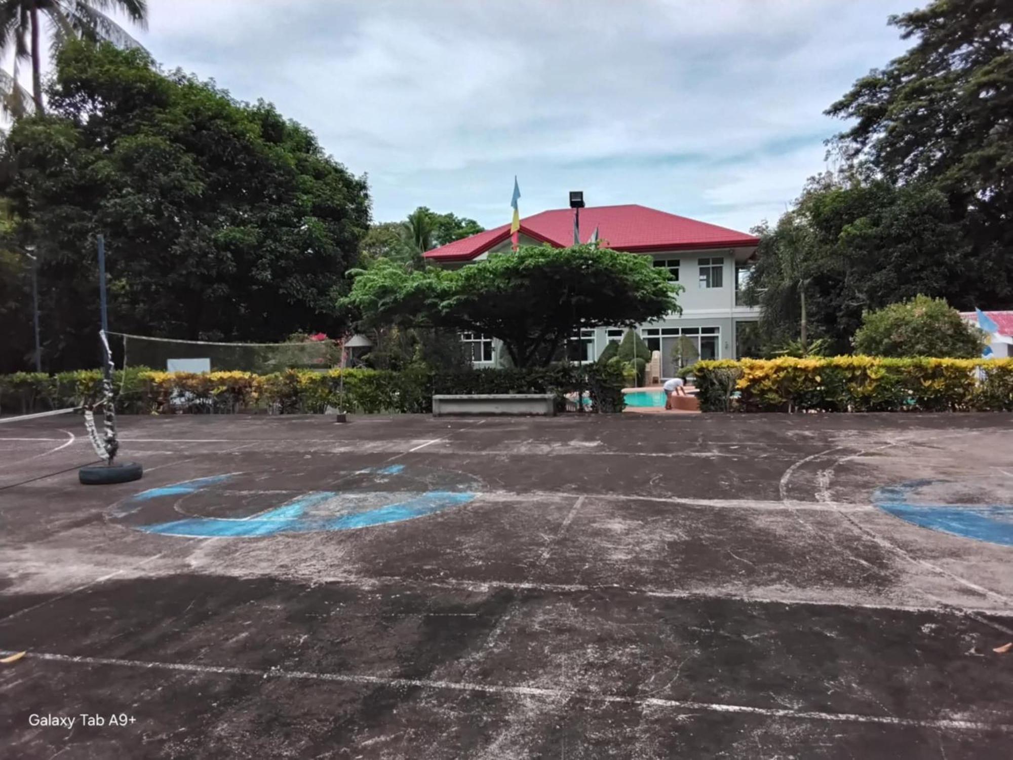 Camiguin Lanzones Resort Мамбахао Экстерьер фото